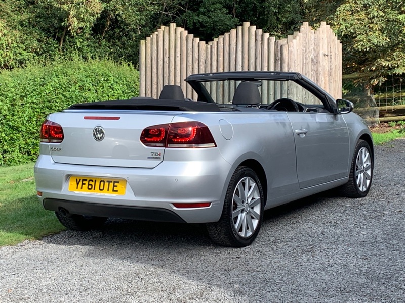 VOLKSWAGEN GOLF S TDI BLUEMOTION TECHNOLOGY 2011