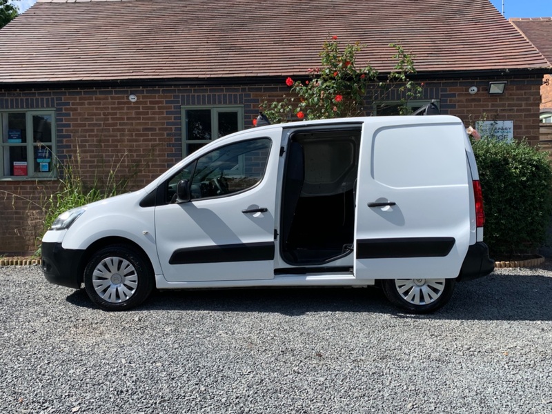 CITROEN BERLINGO 625 LX L1 HDI 2012