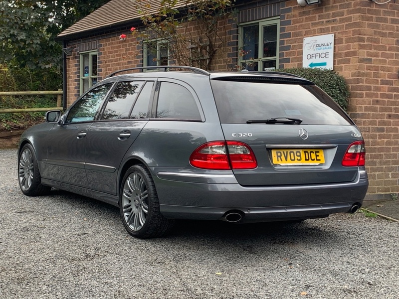 MERCEDES-BENZ E CLASS E320 CDI SPORT 2009