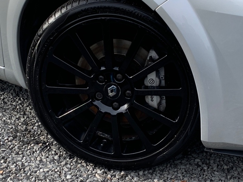 RENAULT MEGANE RENAULTSPORT 225 2008