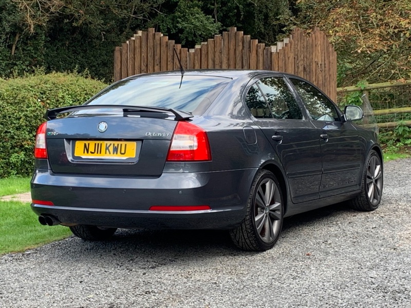 SKODA OCTAVIA VRS TFSI 2011