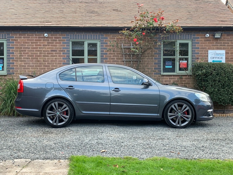 SKODA OCTAVIA VRS TFSI 2011