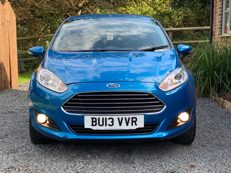 FORD FIESTA ZETEC 2013