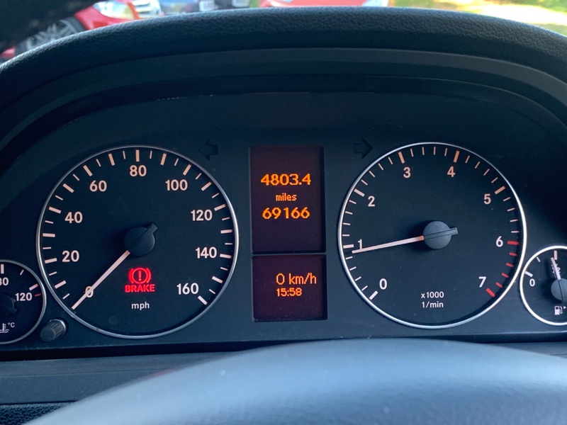 MERCEDES-BENZ A CLASS A160 BLUEEFFICIENCY AVANTGARDE SE 2011