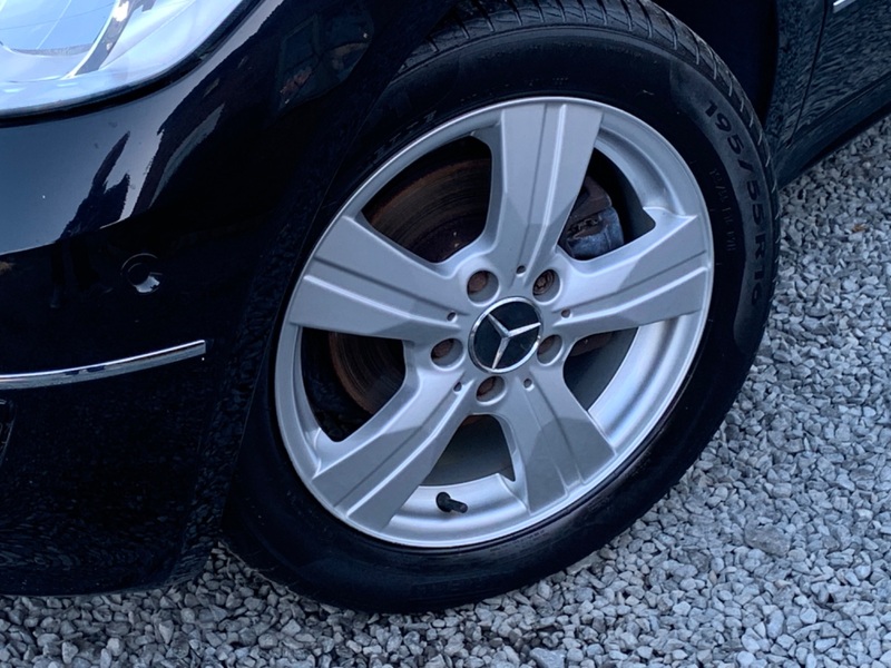 MERCEDES-BENZ A CLASS A160 BLUEEFFICIENCY AVANTGARDE SE 2011