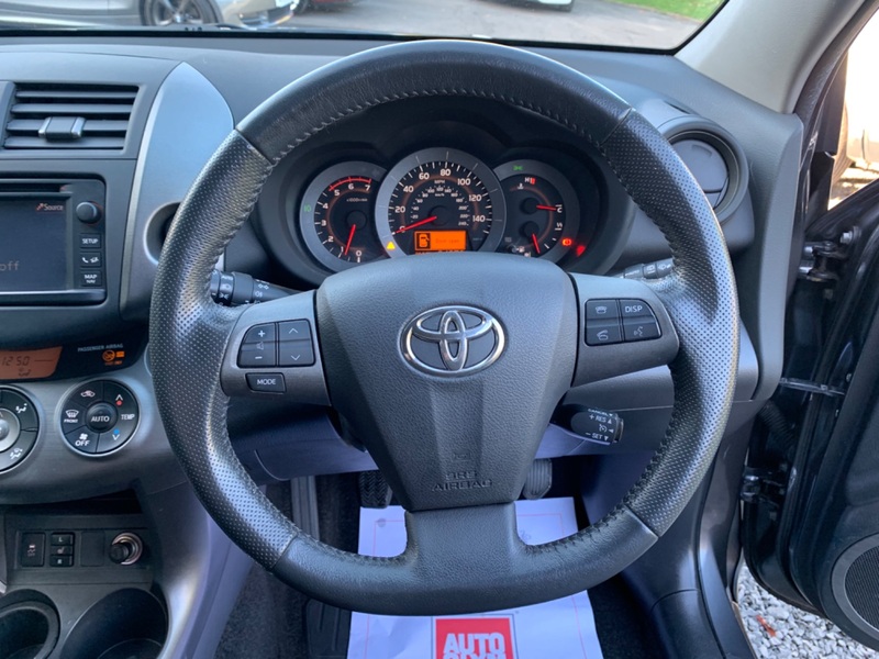 TOYOTA RAV4 D-4D XT-R AWD 2012