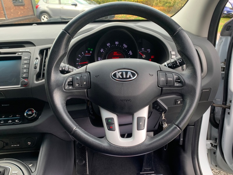 KIA SPORTAGE CRDI KX-3 SAT NAV 2011