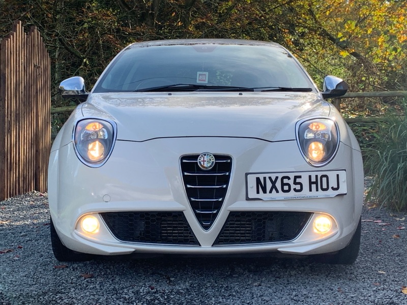 ALFA ROMEO MITO JTDM-2 DISTINCTIVE 2015