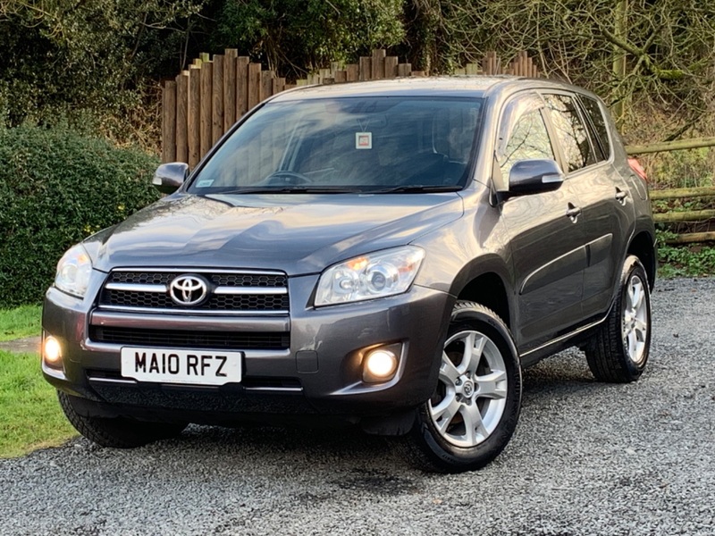 TOYOTA RAV4 D-4D XT-R 2010