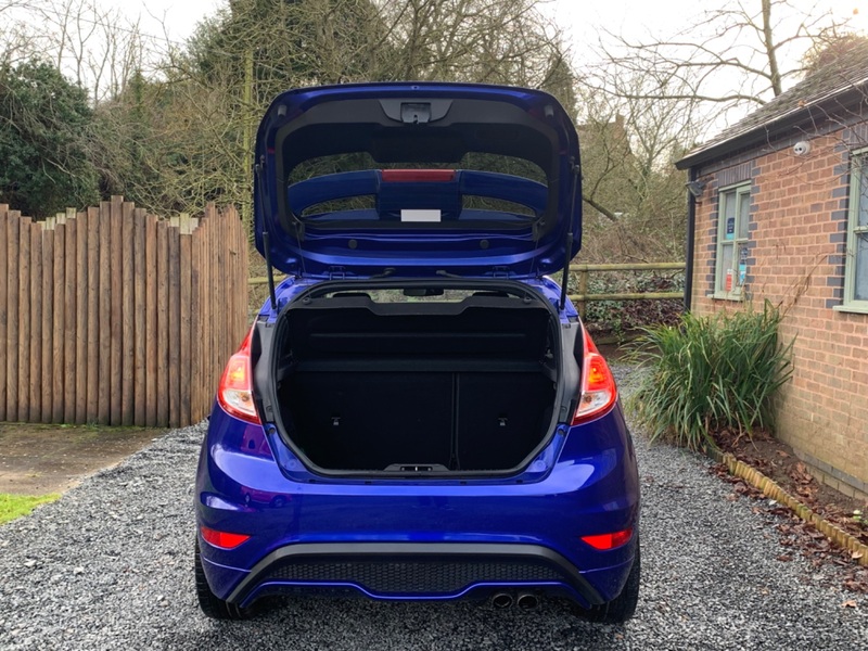 FORD FIESTA ST-2 2013