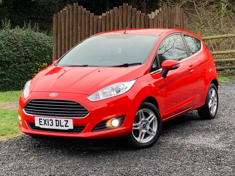 FORD FIESTA ZETEC 2013