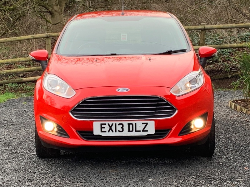 FORD FIESTA ZETEC 2013