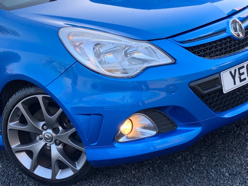 VAUXHALL CORSA VXR BLUE EDITION 2011