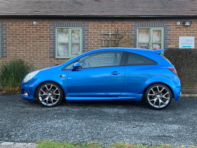 VAUXHALL CORSA VXR BLUE EDITION 2011