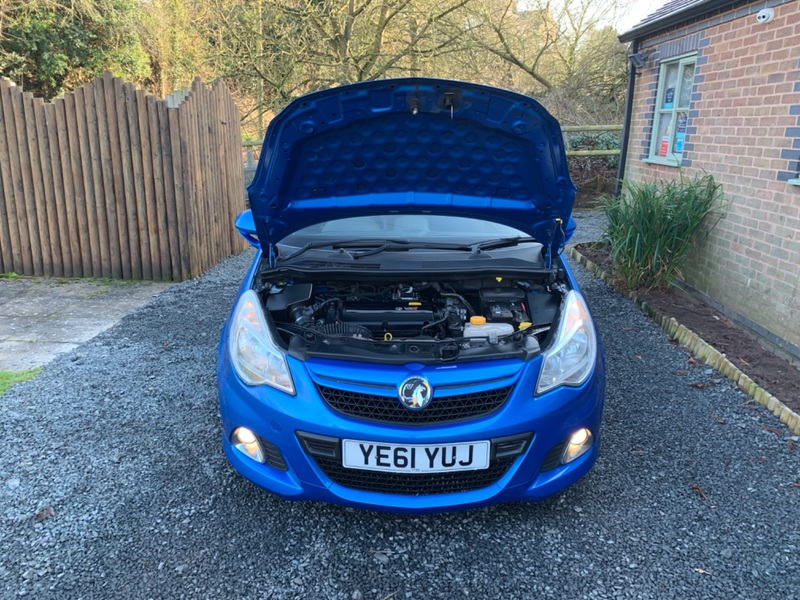 VAUXHALL CORSA VXR BLUE EDITION 2011