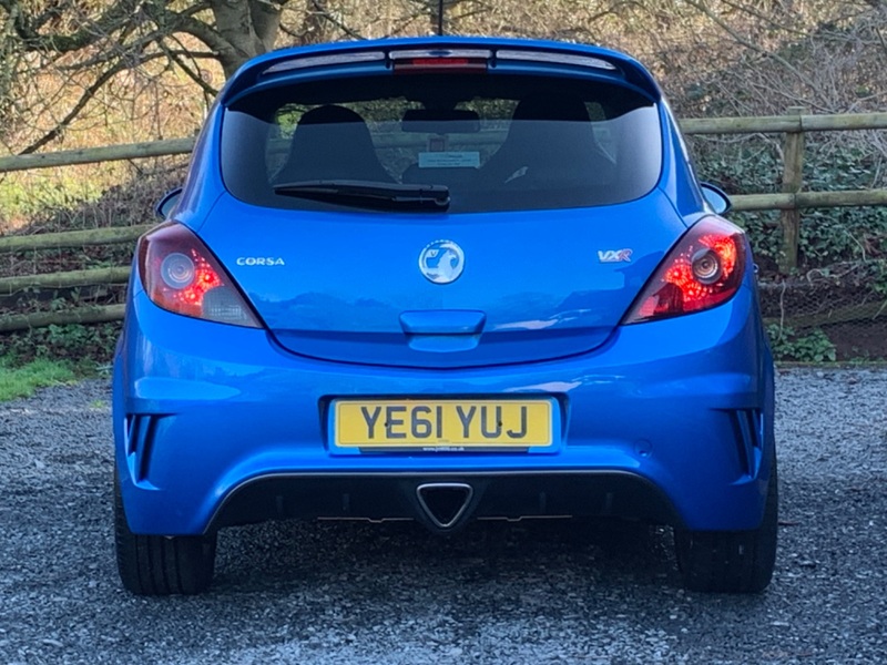 VAUXHALL CORSA VXR BLUE EDITION 2011