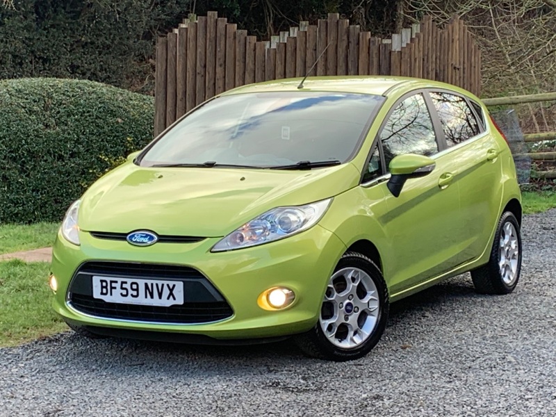 FORD FIESTA TITANIUM 2010