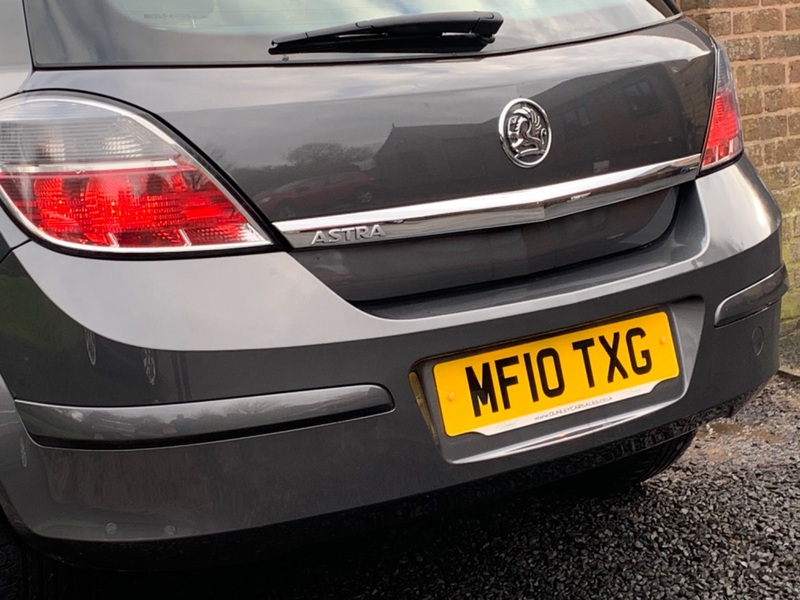 VAUXHALL ASTRA SXI 16V 2010