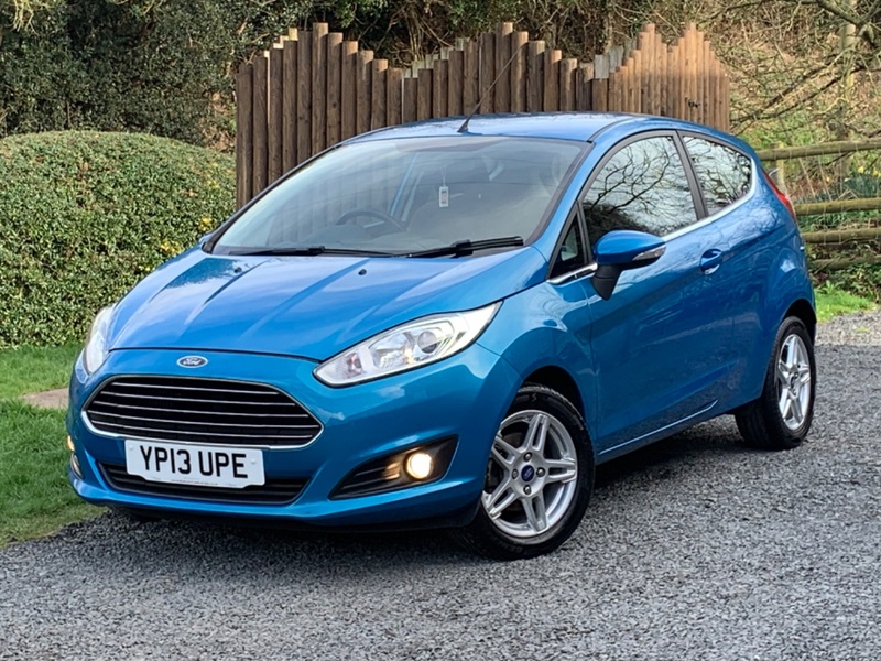 FORD FIESTA ZETEC 2013