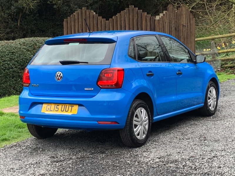 VOLKSWAGEN POLO S AC 2015