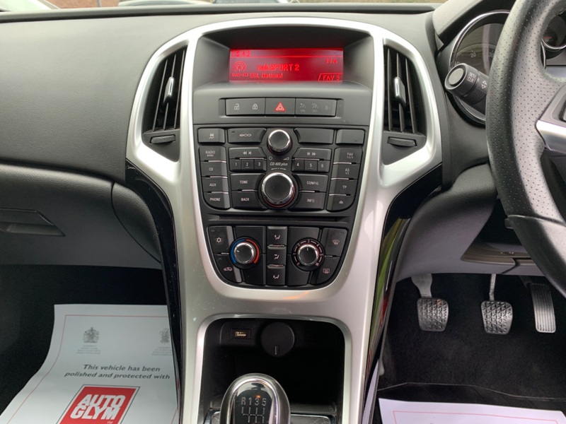 VAUXHALL ASTRA GTC SRI CDTI SS 2014
