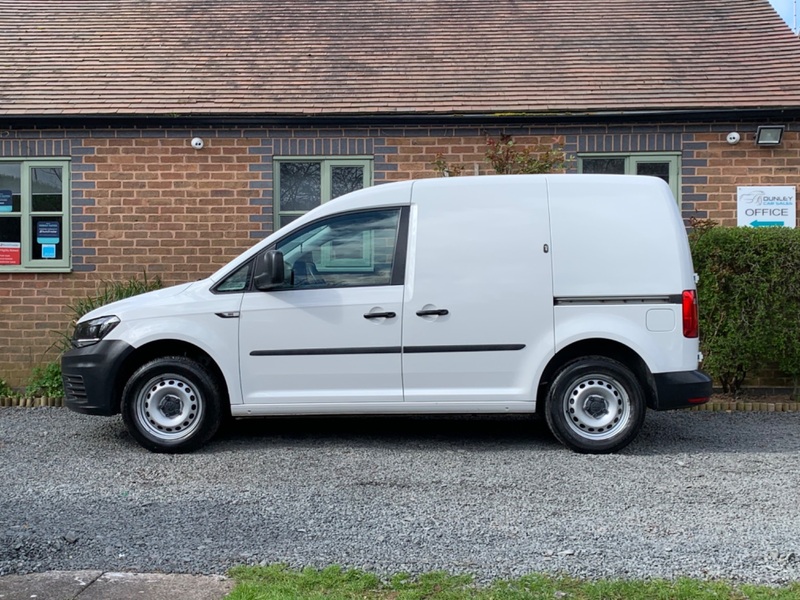 VOLKSWAGEN CADDY C20 TDI STARTLINE 2015