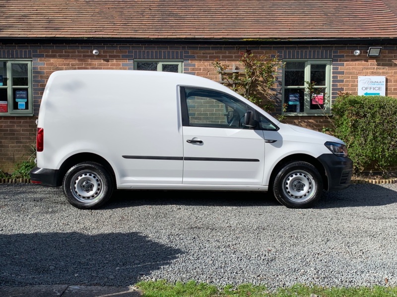 VOLKSWAGEN CADDY C20 TDI STARTLINE 2015