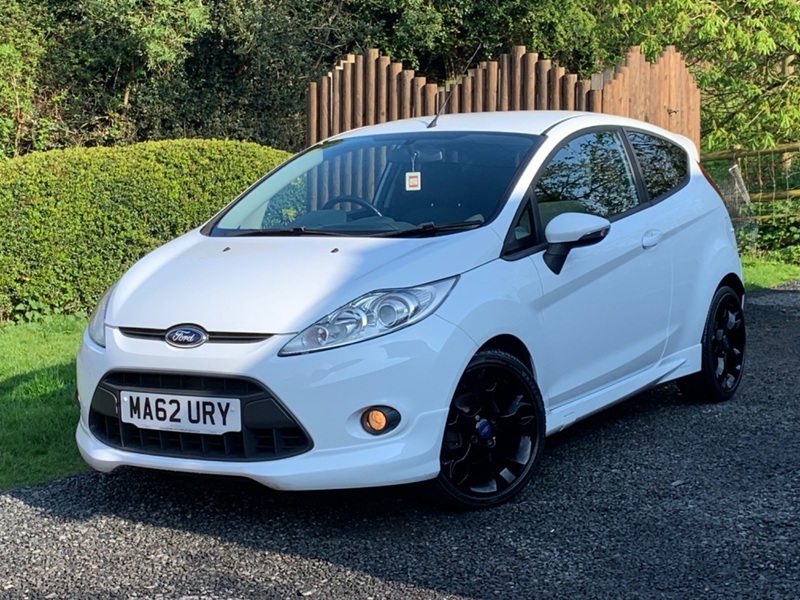 FORD FIESTA ZETEC S 2012