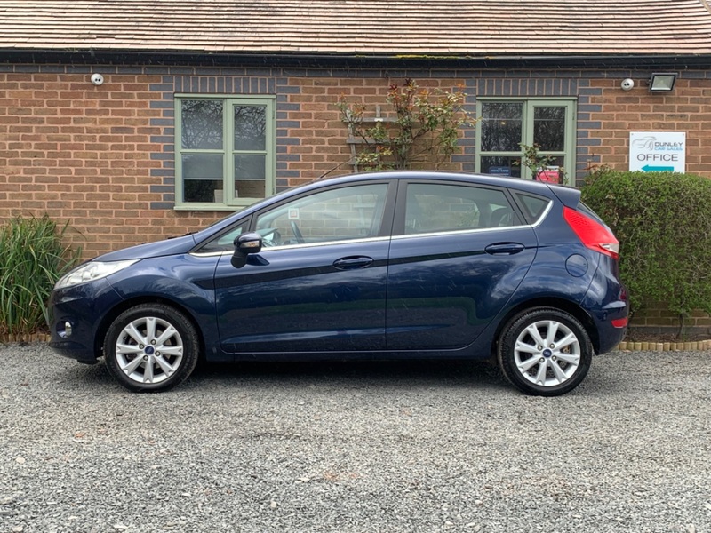 FORD FIESTA 16V ZETEC 2011