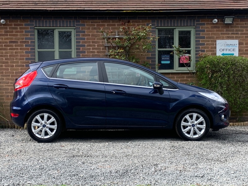 FORD FIESTA 16V ZETEC 2011