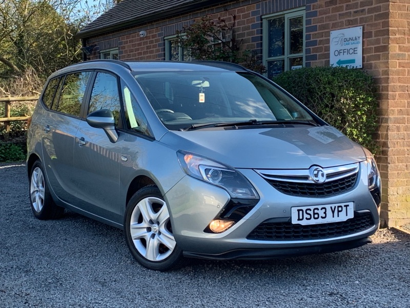 VAUXHALL ZAFIRA TOURER EXCLUSIV 2013