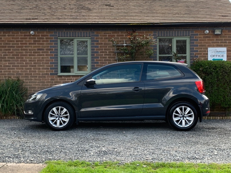 VOLKSWAGEN POLO SE TDI 2015