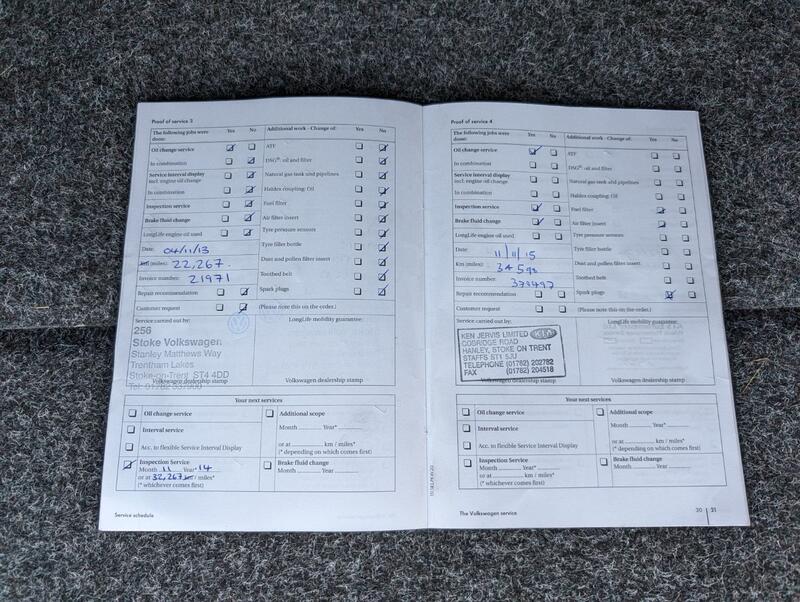 VOLKSWAGEN GOLF PLUS 1.6 TDI BlueMotion SE Euro 5 ss 5dr 2010