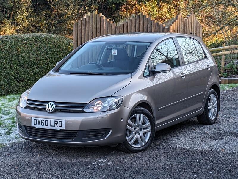 VOLKSWAGEN GOLF PLUS 1.6 TDI BlueMotion SE Euro 5 ss 5dr 2010