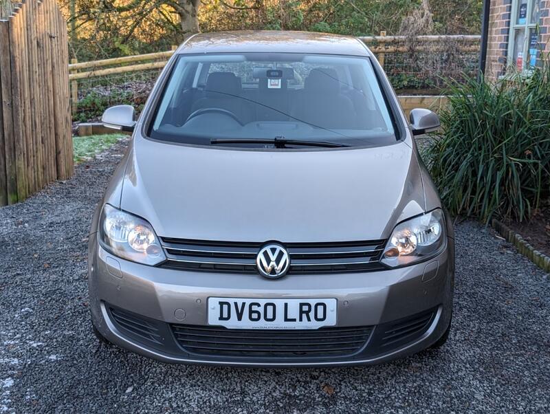 VOLKSWAGEN GOLF PLUS 1.6 TDI BlueMotion SE Euro 5 ss 5dr 2010