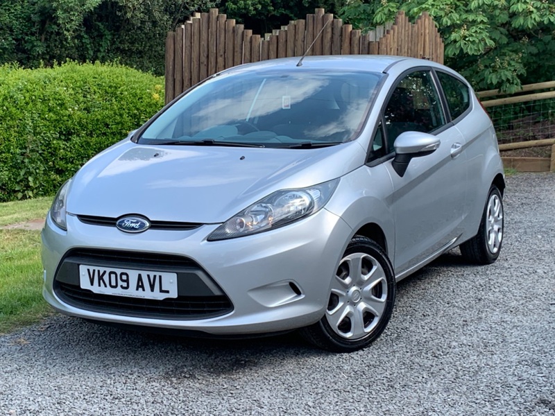 FORD FIESTA 1.25 Style + 3dr 2009