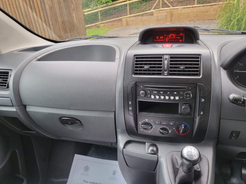 CITROEN DISPATCH 1.6 1000 HDi Enterprise FWD L1 H1 5dr 2016