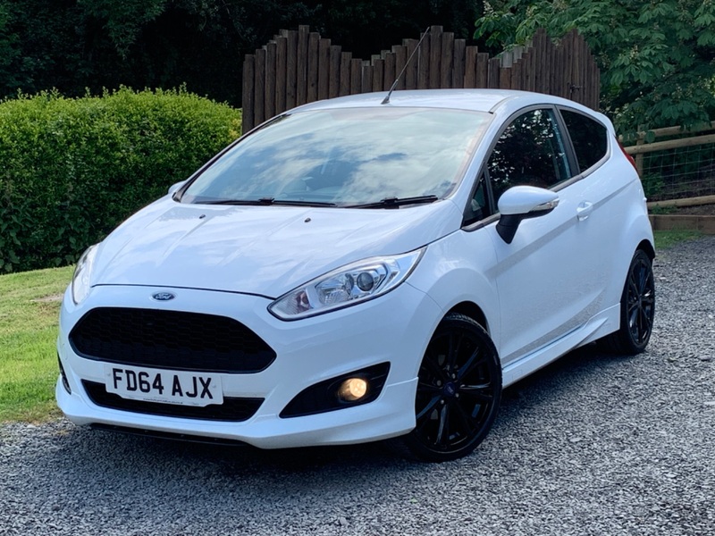 FORD FIESTA 1.0 T EcoBoost Zetec S 2014