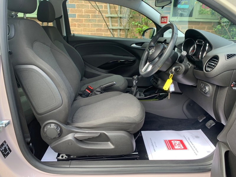 VAUXHALL ADAM 1.4i JAM Euro 6 3dr 2015