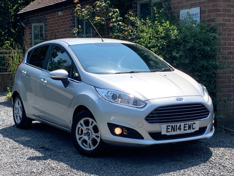 FORD FIESTA 1.6 TDCi ECOnetic Zetec Euro 5 ss 5dr 2014