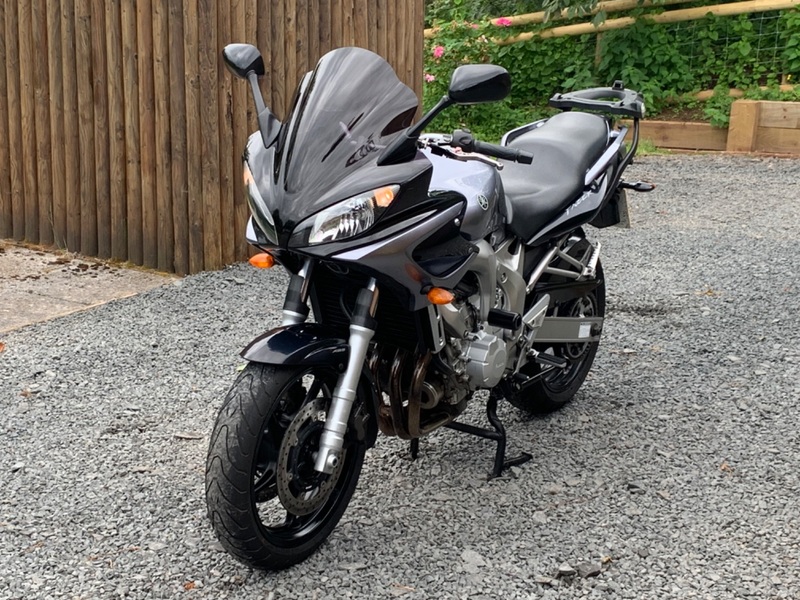 YAMAHA FZ6 600 2007