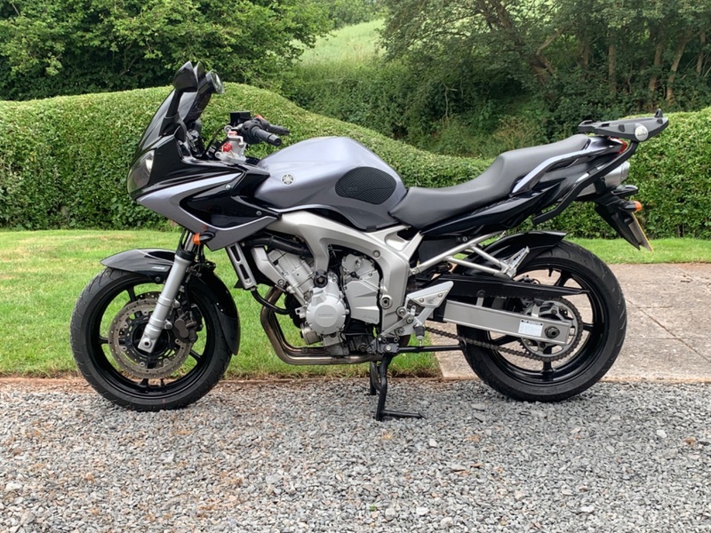 YAMAHA FZ6 600 2007