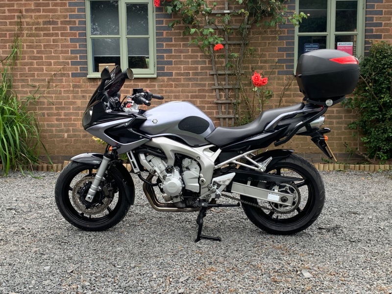 YAMAHA FZ6 600 2007