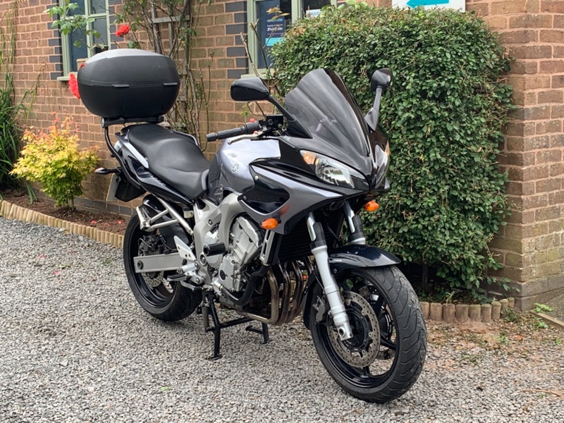 YAMAHA FZ6 600 2007