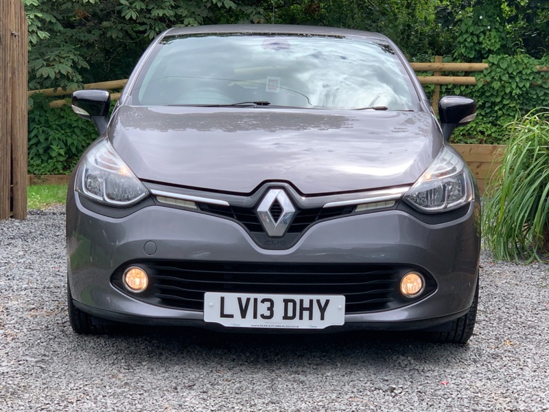 RENAULT CLIO 1.5 dCi Dynamique MediaNav Euro 5 ss 5dr 2013