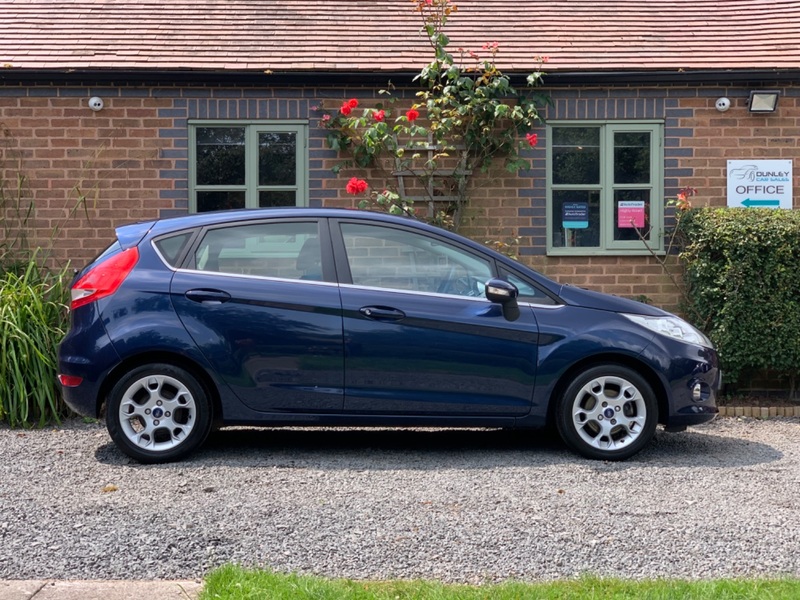 FORD FIESTA 1.25 Zetec 5dr 2012