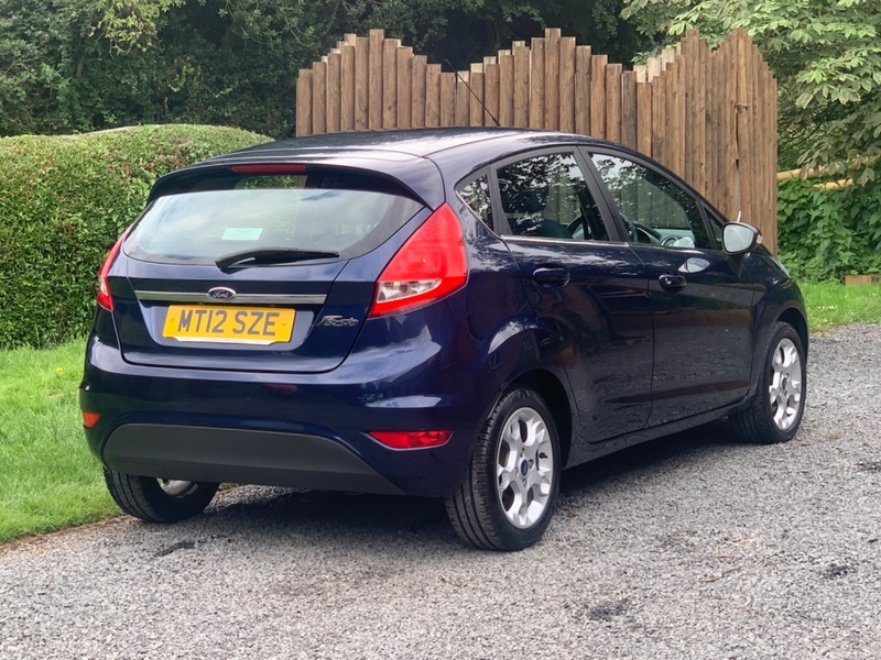 FORD FIESTA 1.25 Zetec 5dr 2012