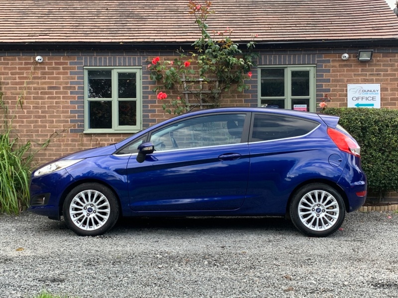 FORD FIESTA 1.0T EcoBoost Titanium Euro 5 ss 3dr 2015