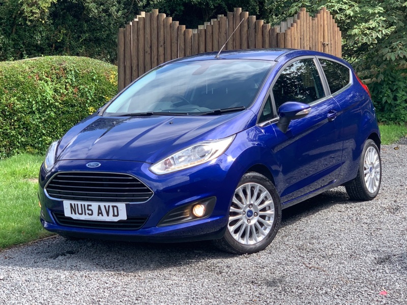 FORD FIESTA 1.0T EcoBoost Titanium Euro 5 ss 3dr 2015