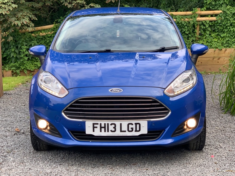 FORD FIESTA 1.6 TDCi ECOnetic Titanium Euro 5 ss 5dr 2013